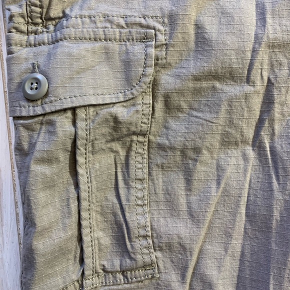 Sonoma Cargo Shorts – Gray – Men’s Size 44 – NWT – Knee Length - Picture 2 of 8